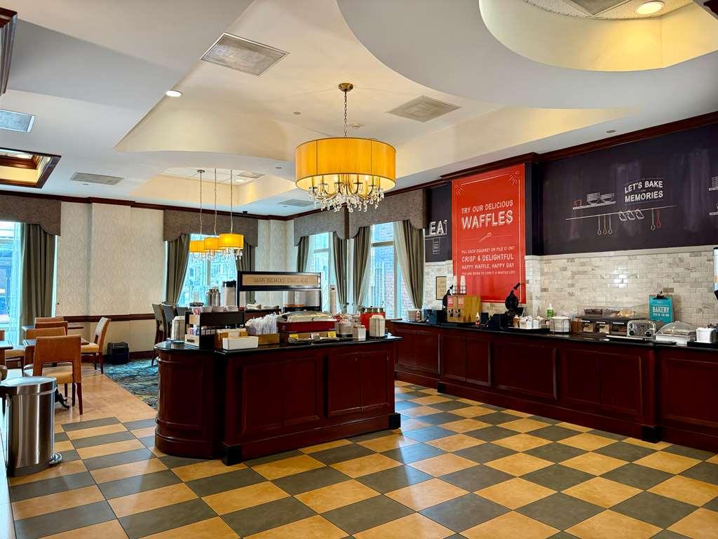 Hampton Inn Alexandria/Old Town Ресторан фото