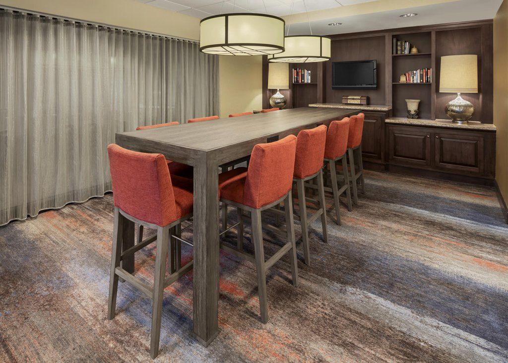 Hampton Inn Alexandria/Old Town Экстерьер фото