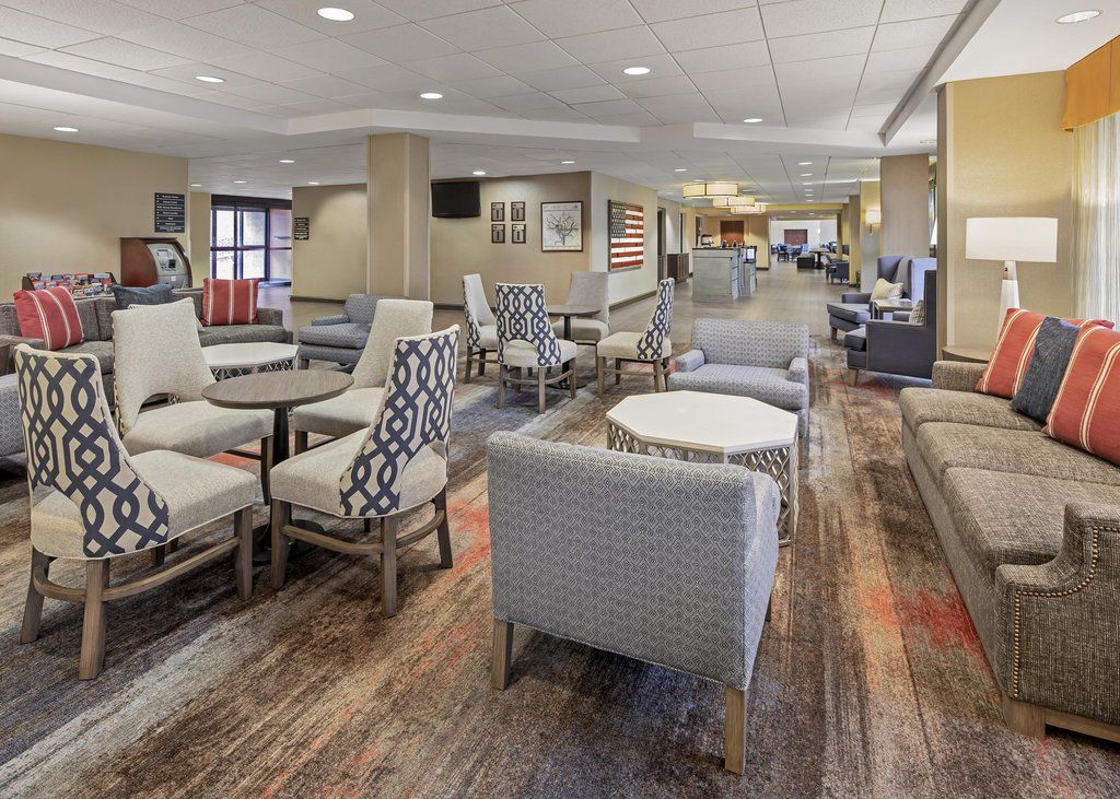 Hampton Inn Alexandria/Old Town Экстерьер фото